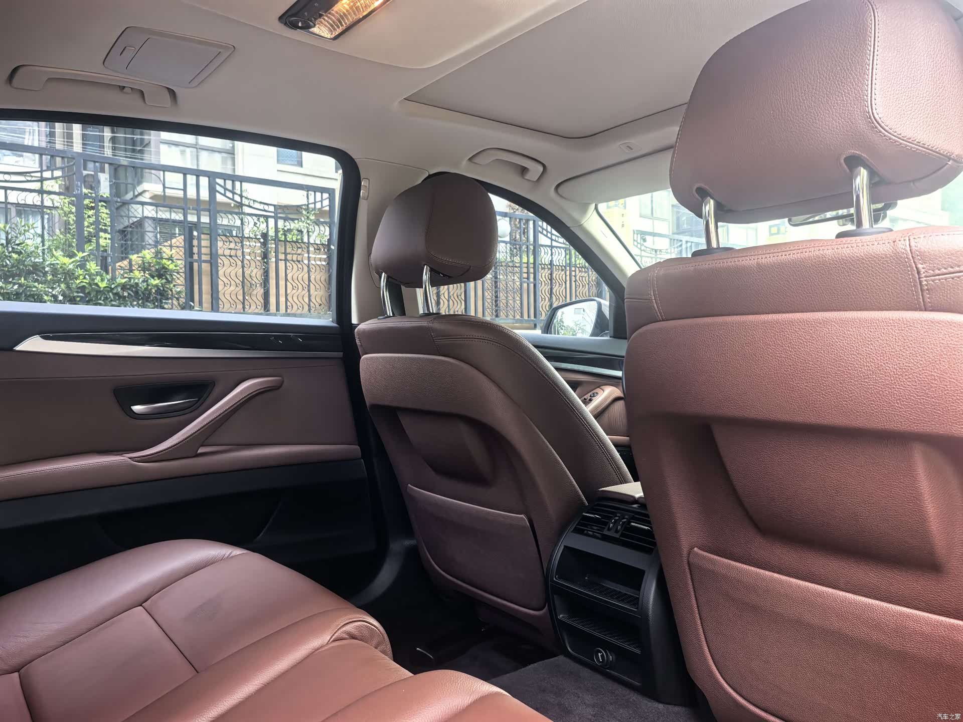 BMW 5 Series, 2017 10