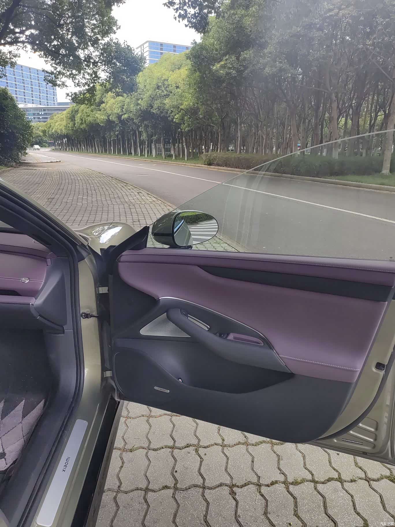 Xiaomi SU7, 2024 11