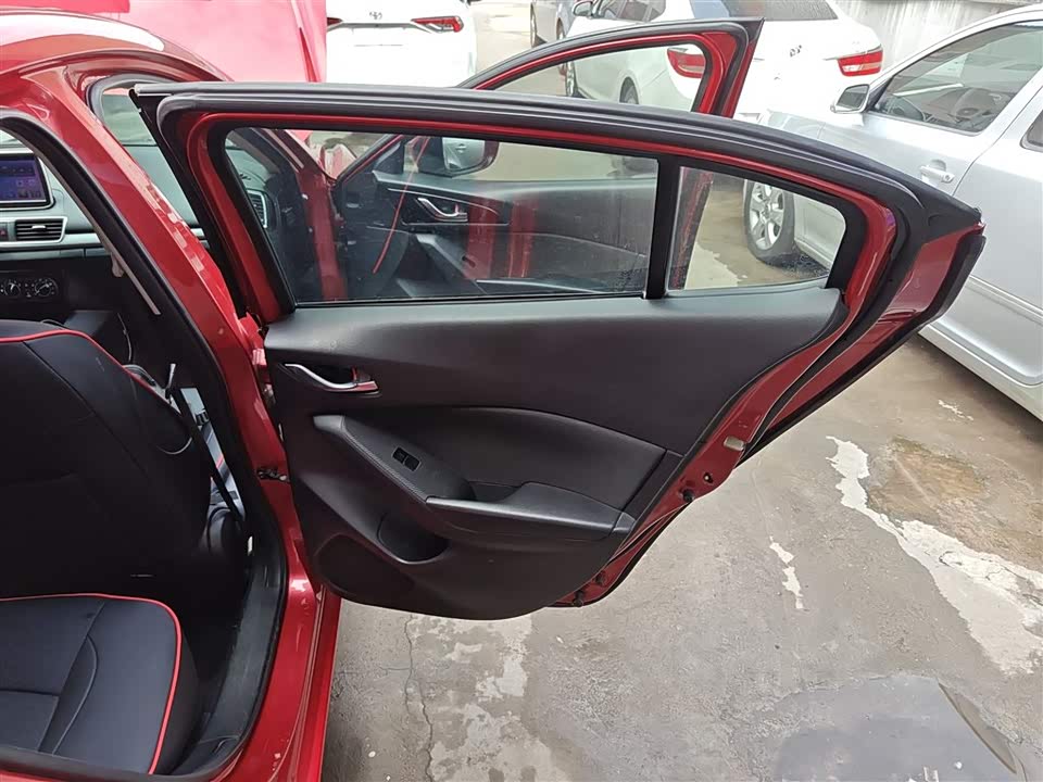Mazda 3 Angkesaila Mazda 3 Angkesaila