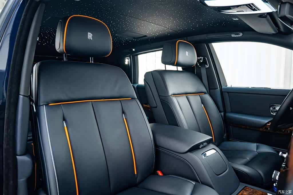 Rolls-Royce Phantom, 2019 19