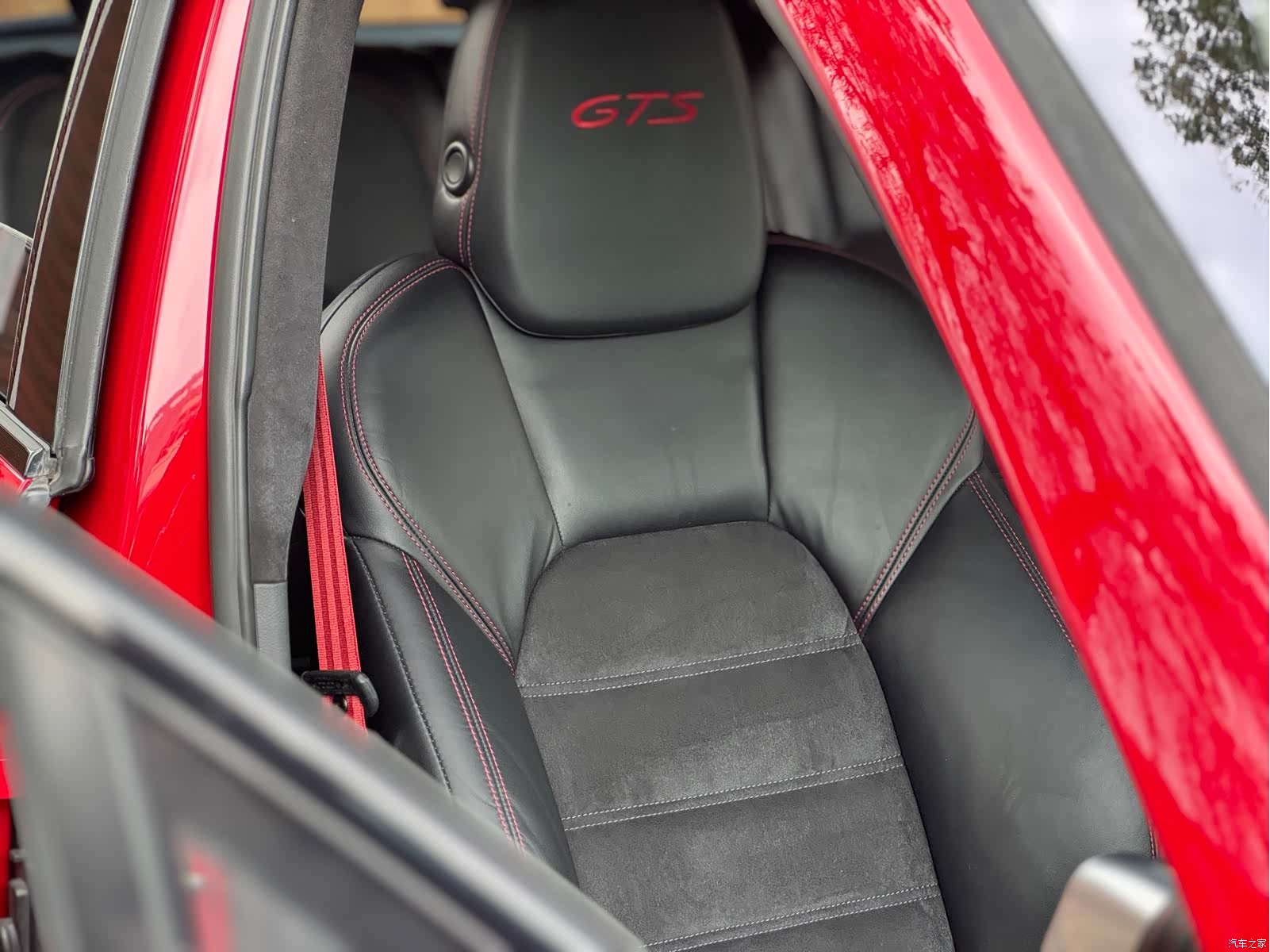 Porsche Cayenne, 2012 10