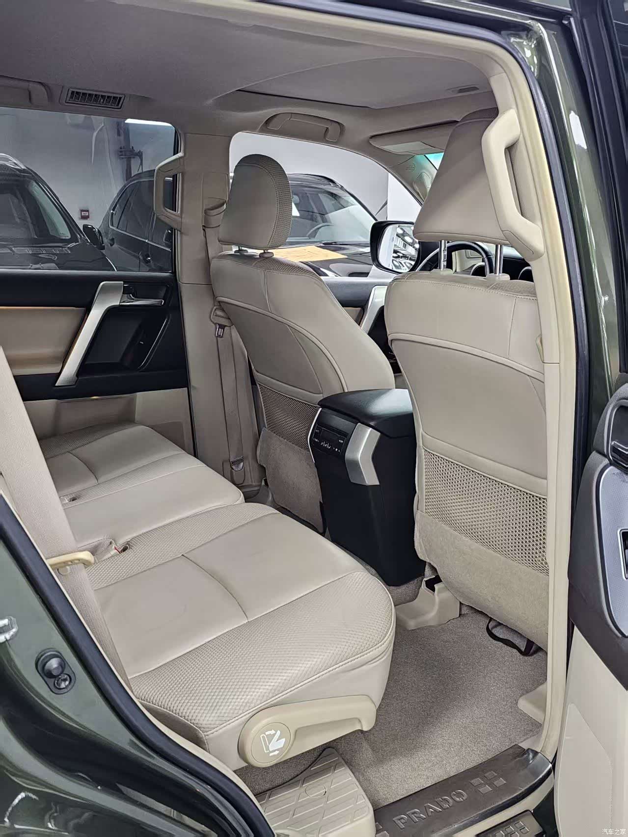 Toyota Prado, 2014 9