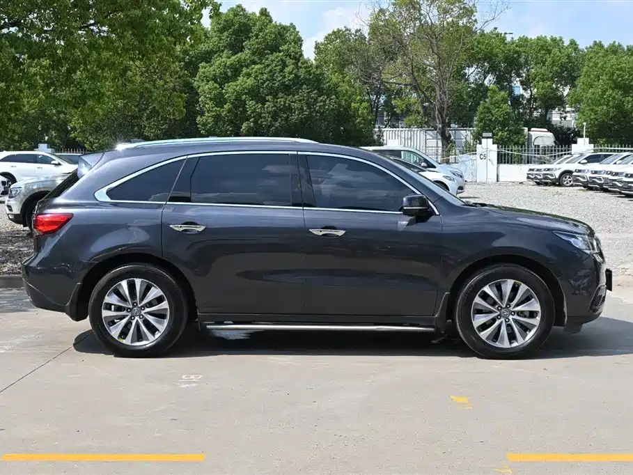 Acura MDX