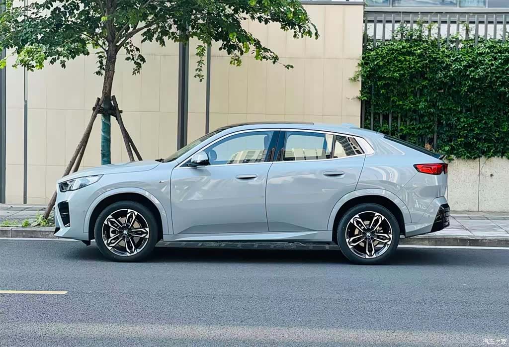 BMW X2, 2025 2