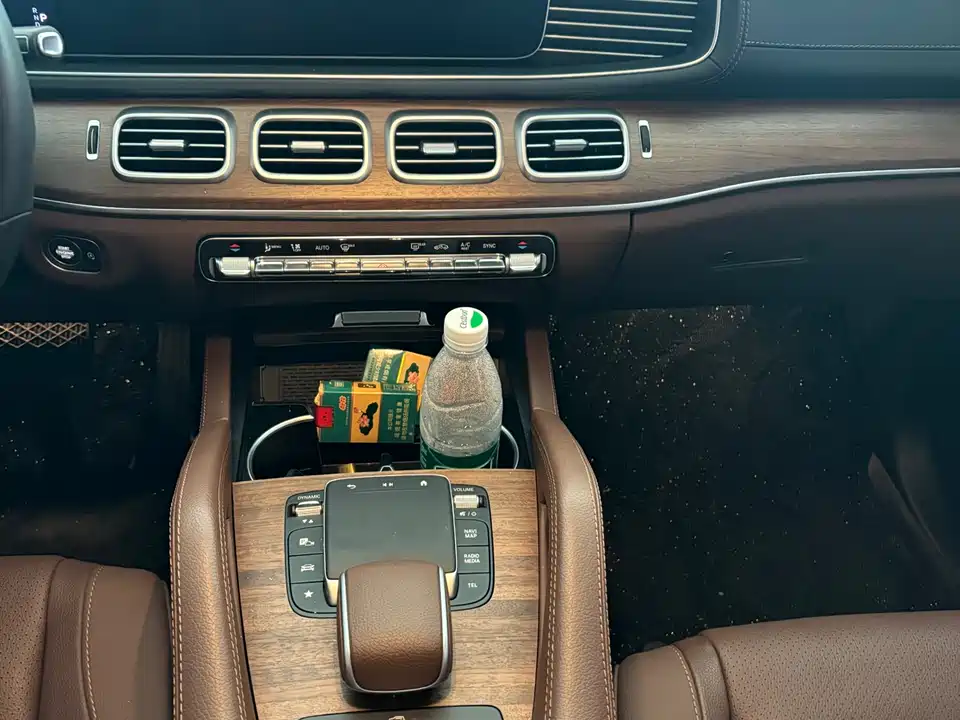 Mercedes-Benz GLE Mercedes-Benz GLE