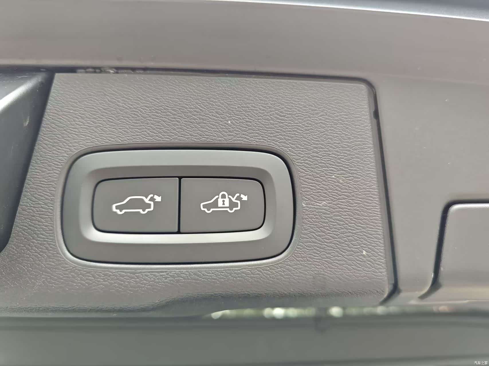 Volvo XC60, 2024 8