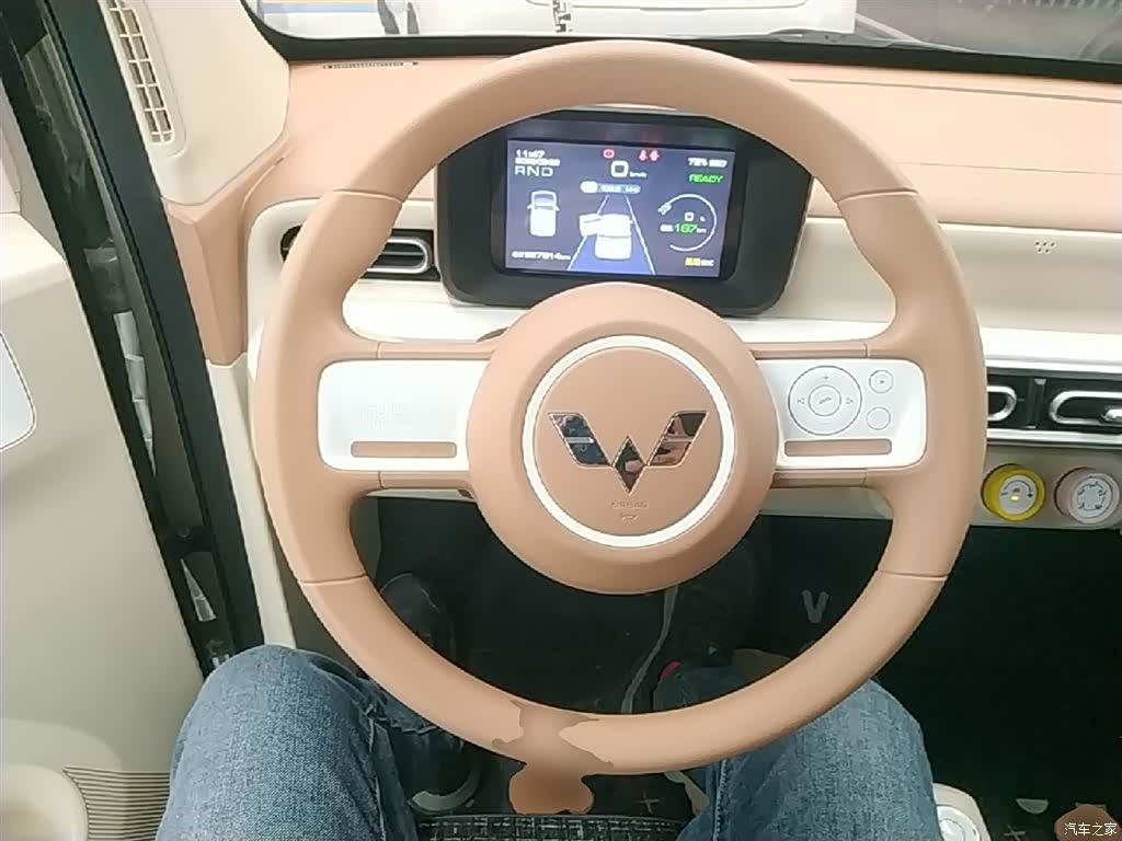 Wuling MINIEV, 2025 11