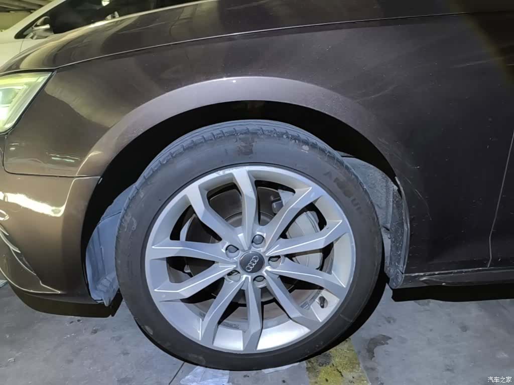 Audi A4L, 2016 23