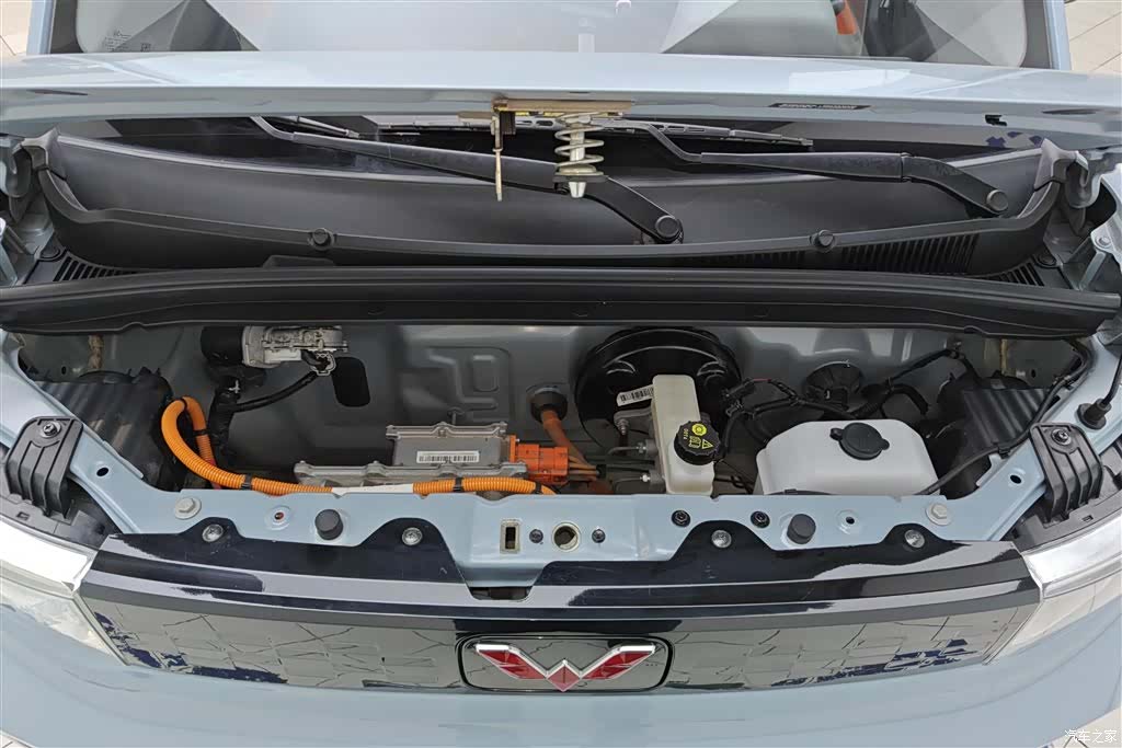 Wuling MINIEV, 2023 10
