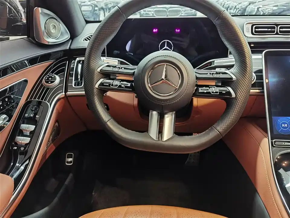 Mercedes-Benz S-class Mercedes-Benz S-class