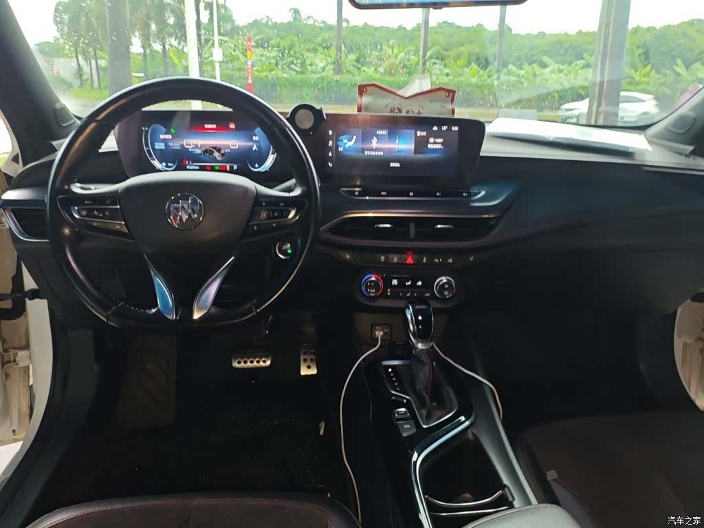 Buick Verano, 2022 все фото
