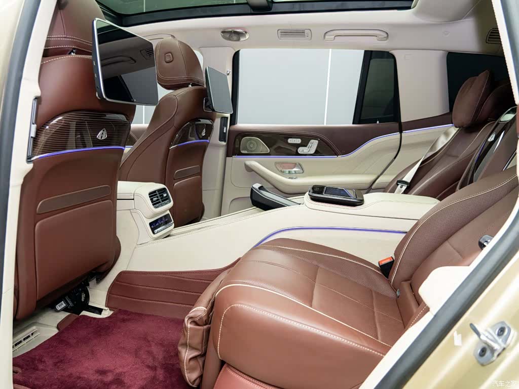 Maybach GLS, 2024 12