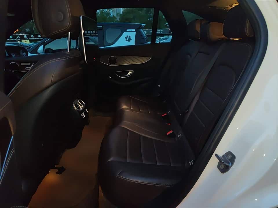 Mercedes-Benz GLC Mercedes-Benz GLC