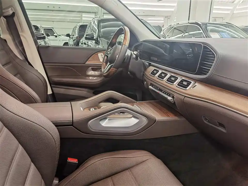 Mercedes-Benz GLS Mercedes-Benz GLS