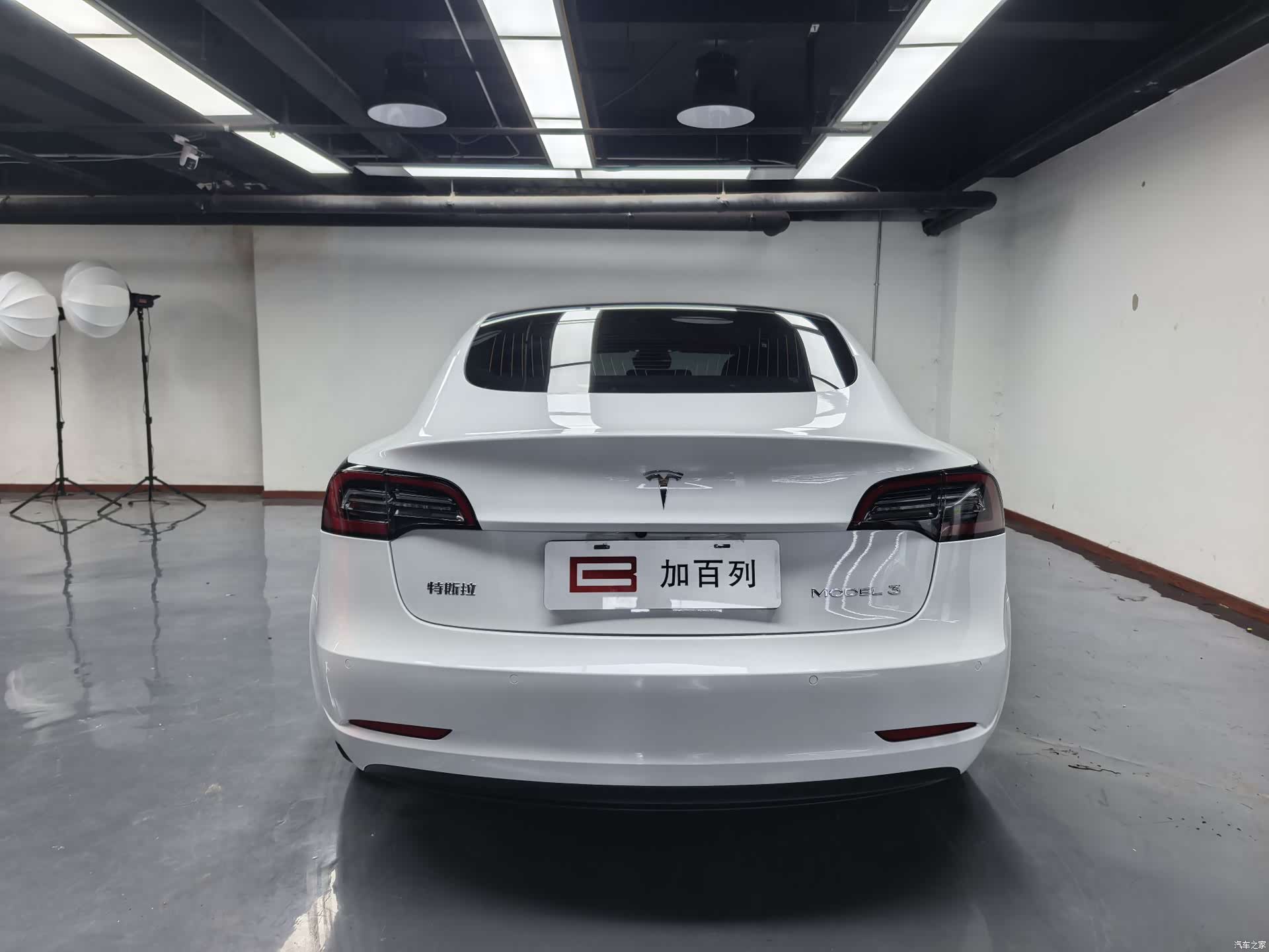 Tesla Model 3, 2021 10