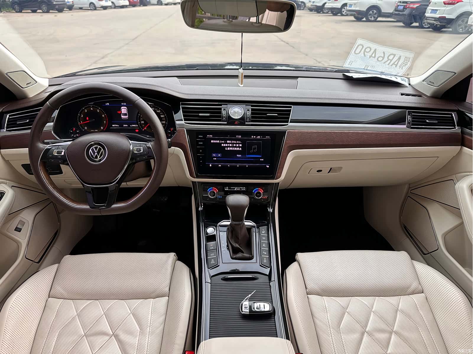 Volkswagen Phideon, 2020 все фото