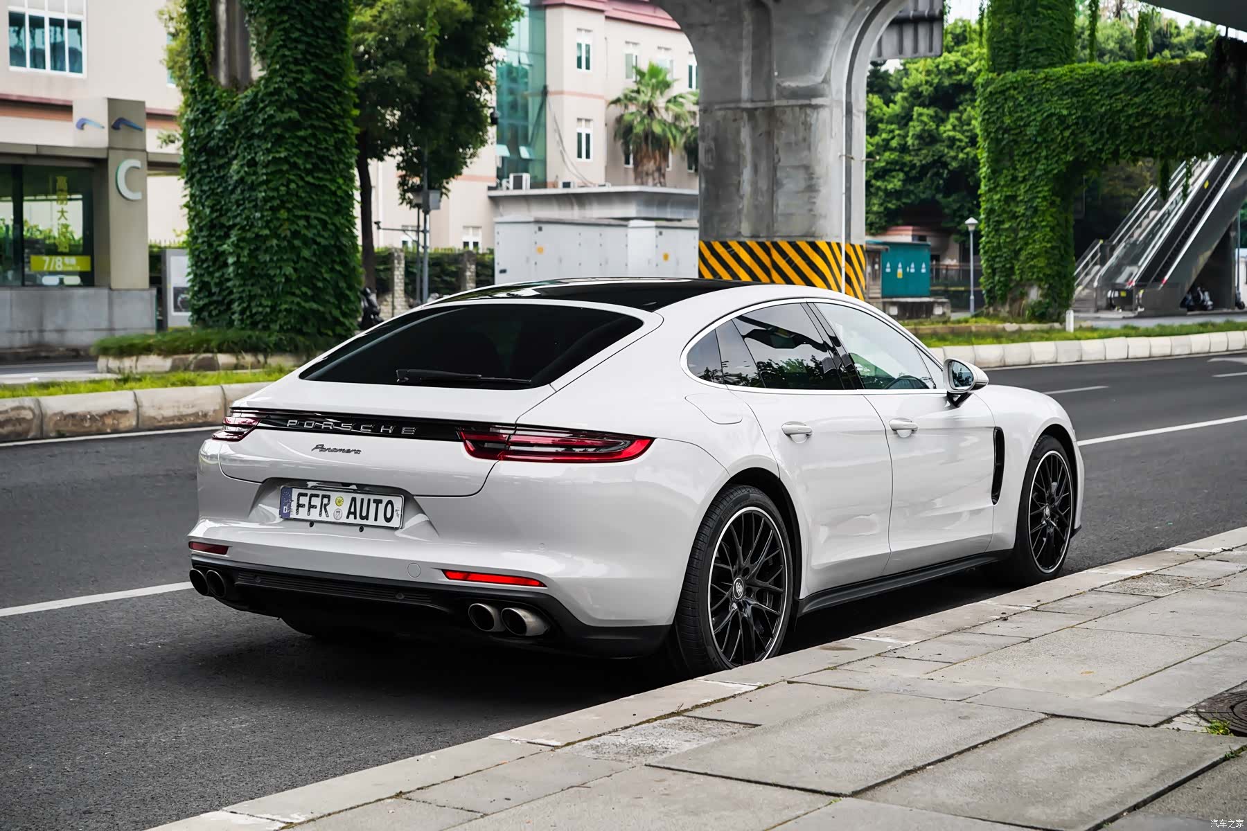 Porsche Panamera, 2018 19
