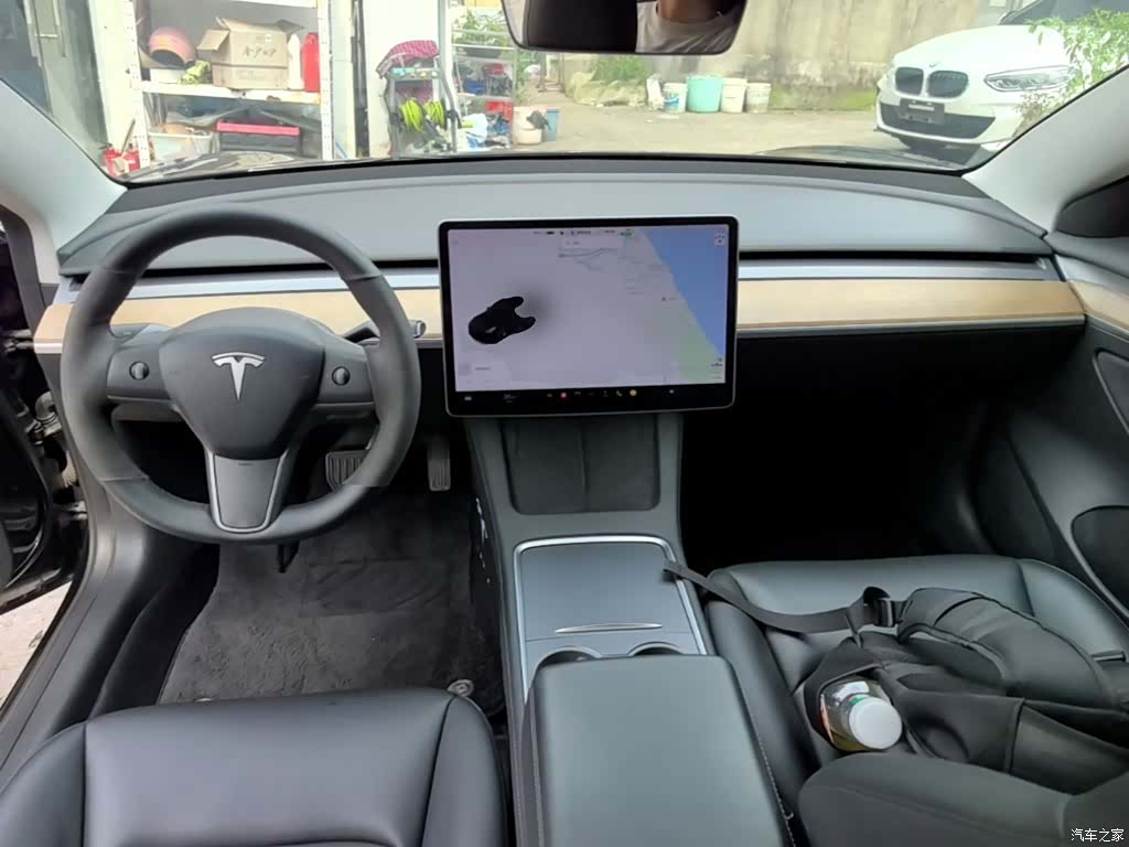 Tesla Model 3, 2021 10
