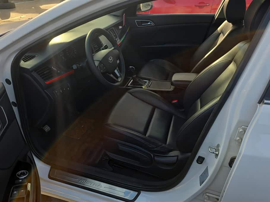 Hyundai Name picture