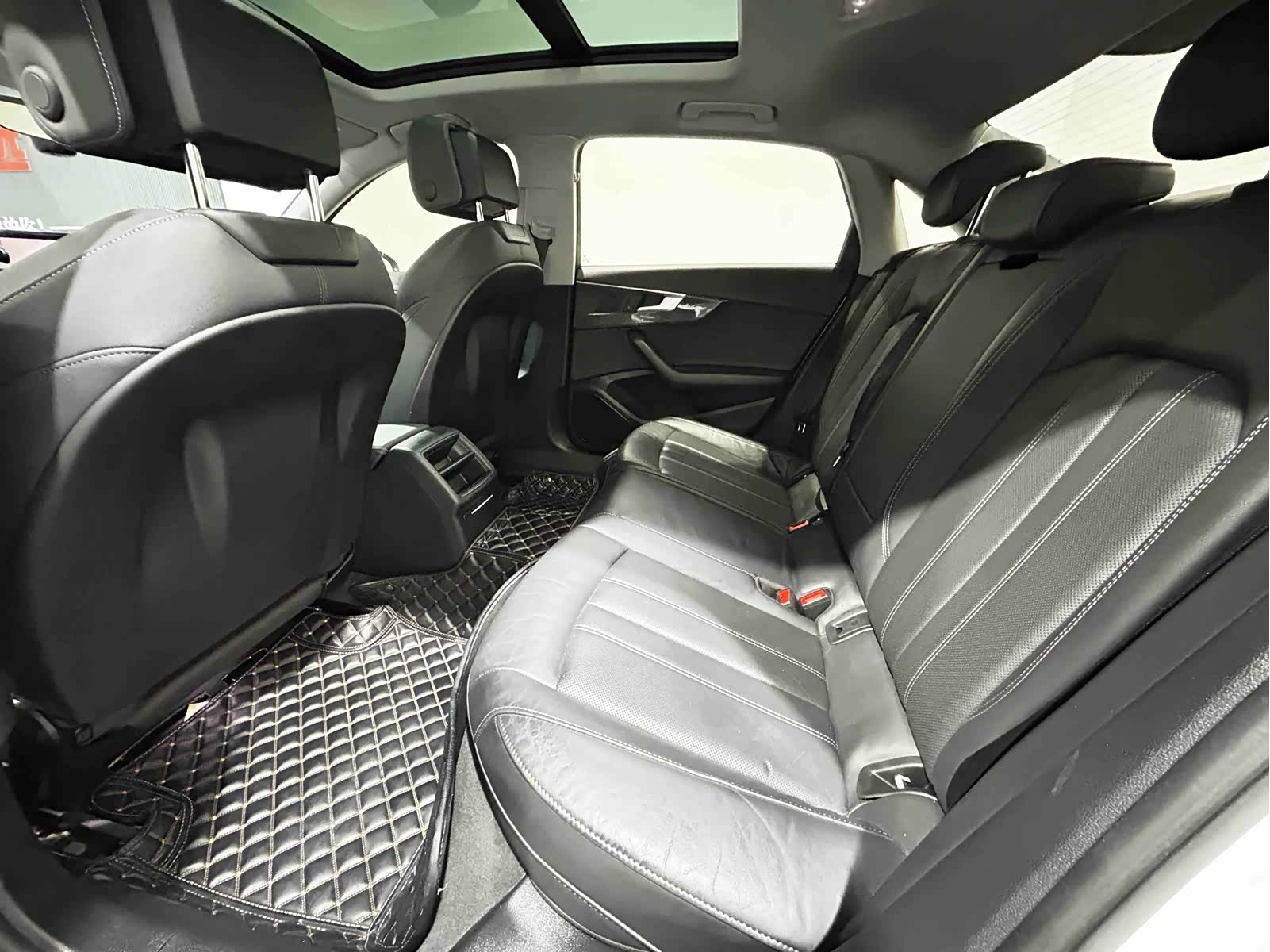 Audi A4L, 2020 6
