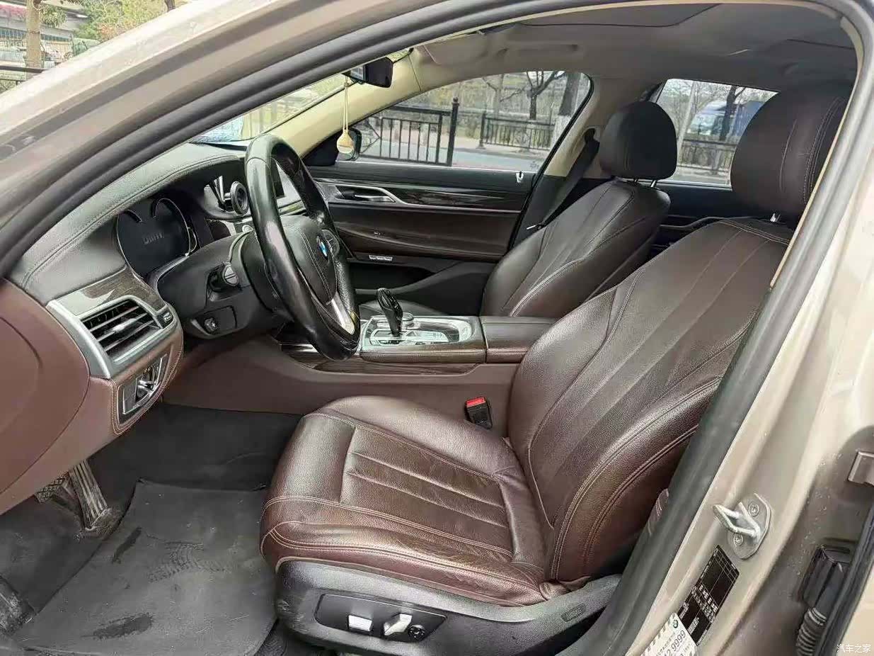 BMW 7 Series, 2016 6