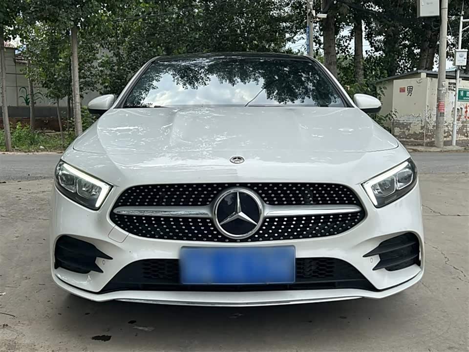 Mercedes-Benz Class A Mercedes-Benz Class A