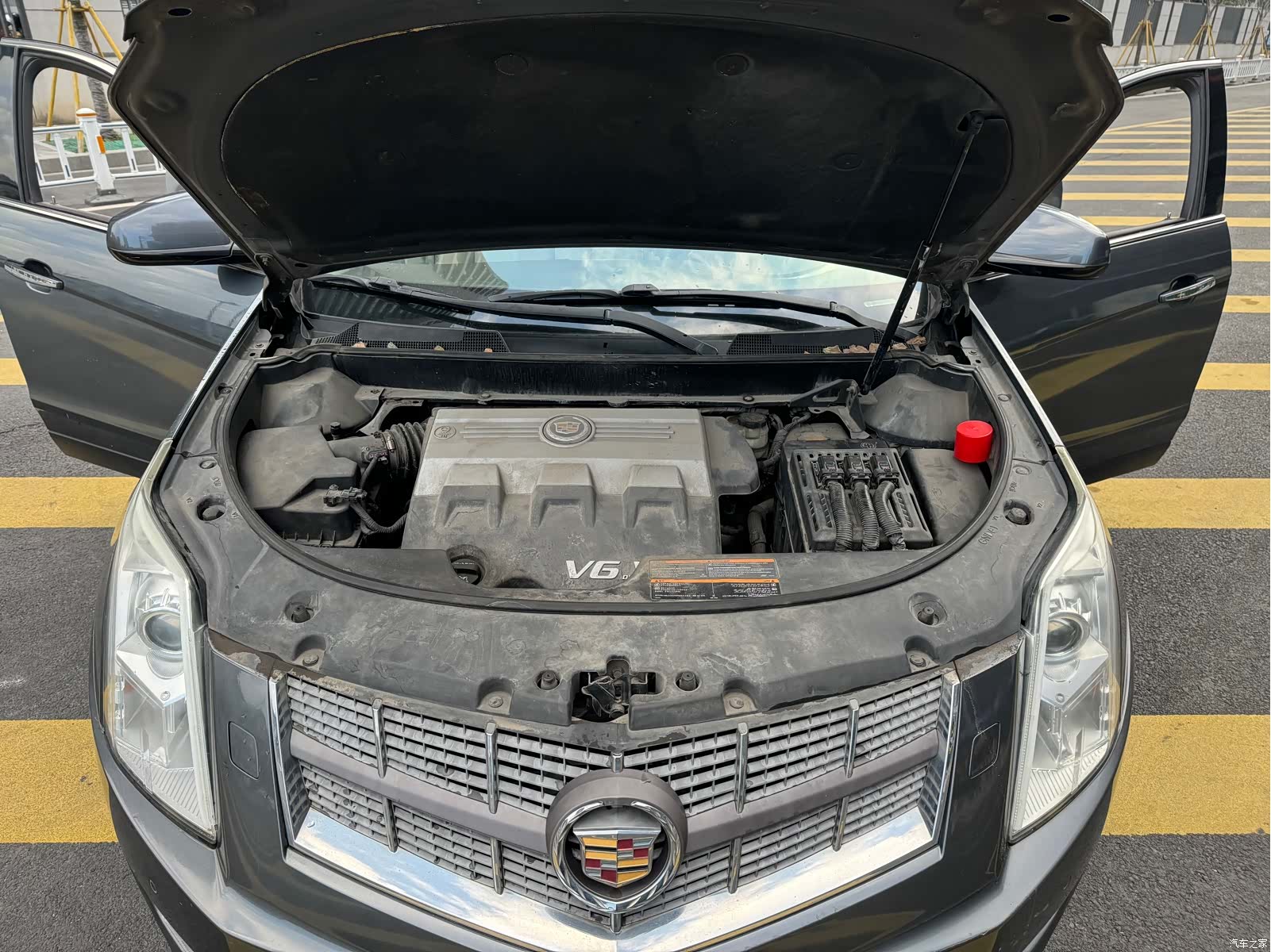 Cadillac SRX, 2010 16