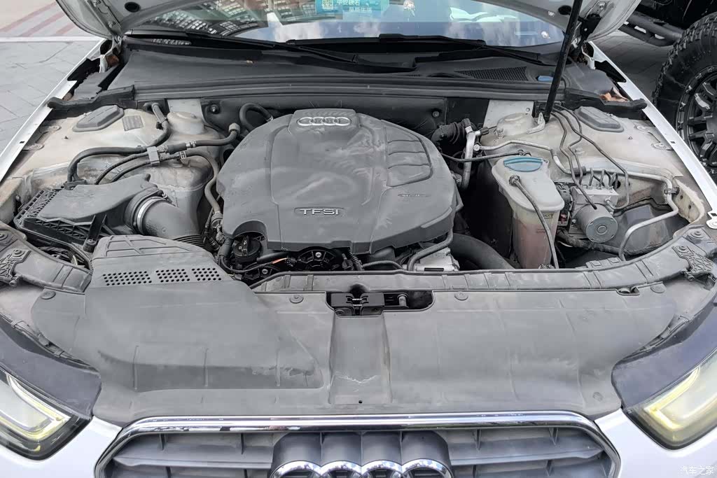 Audi A4L, 2015 10