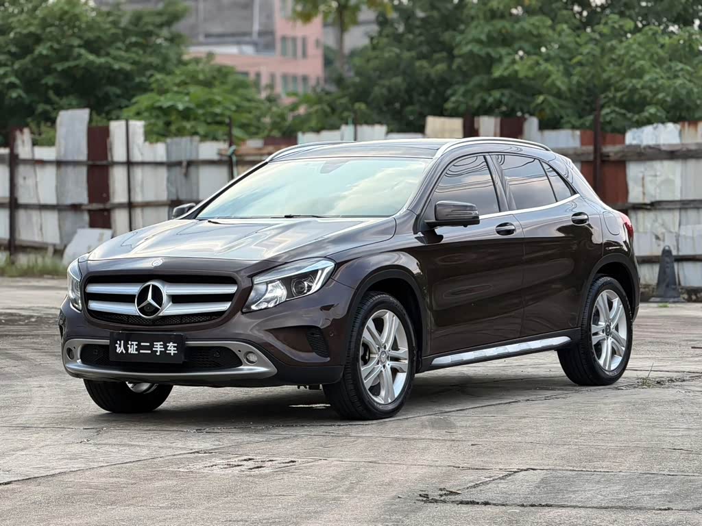 Mercedes-Benz GLA