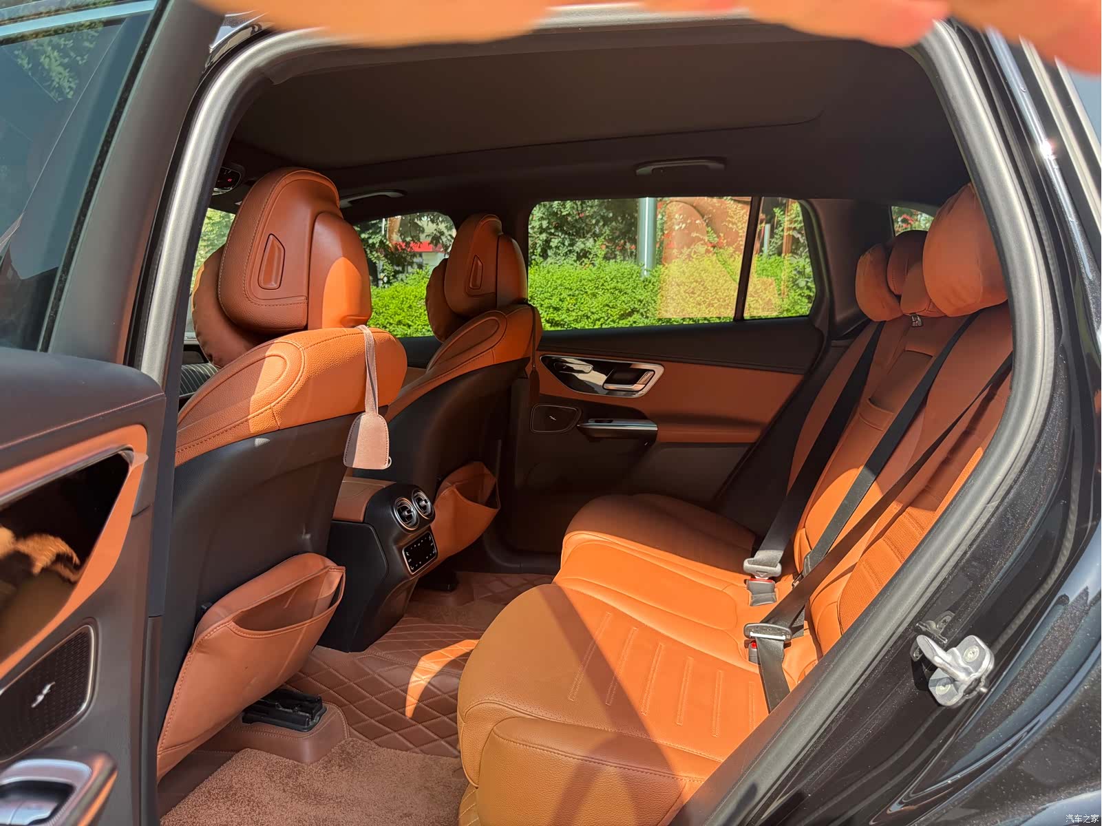 Mercedes-Benz GLC, 2024 9