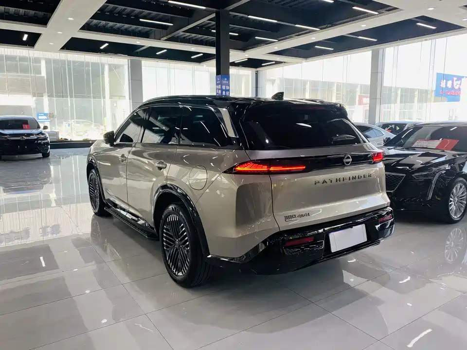 Nissan Exploring the land