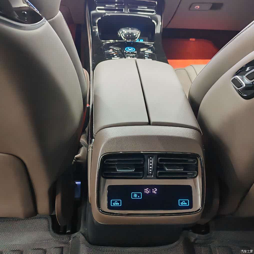 BYD Han, 2024 11