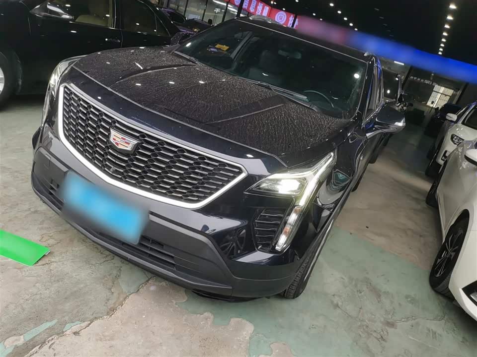 Cadillac XT4