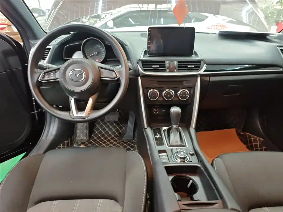 Mazda CX-4