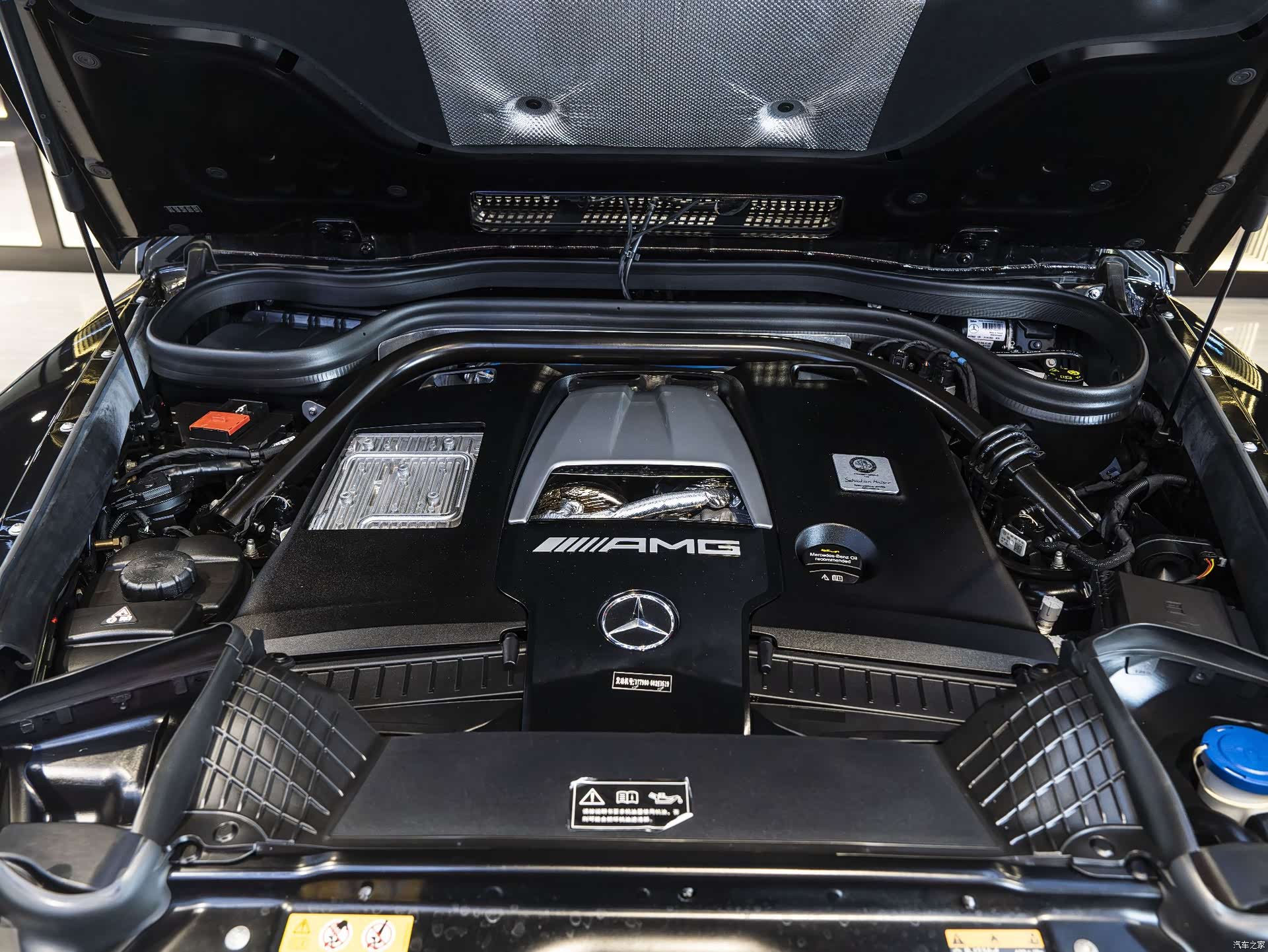Mercedes-Benz G-Class, 2024 10