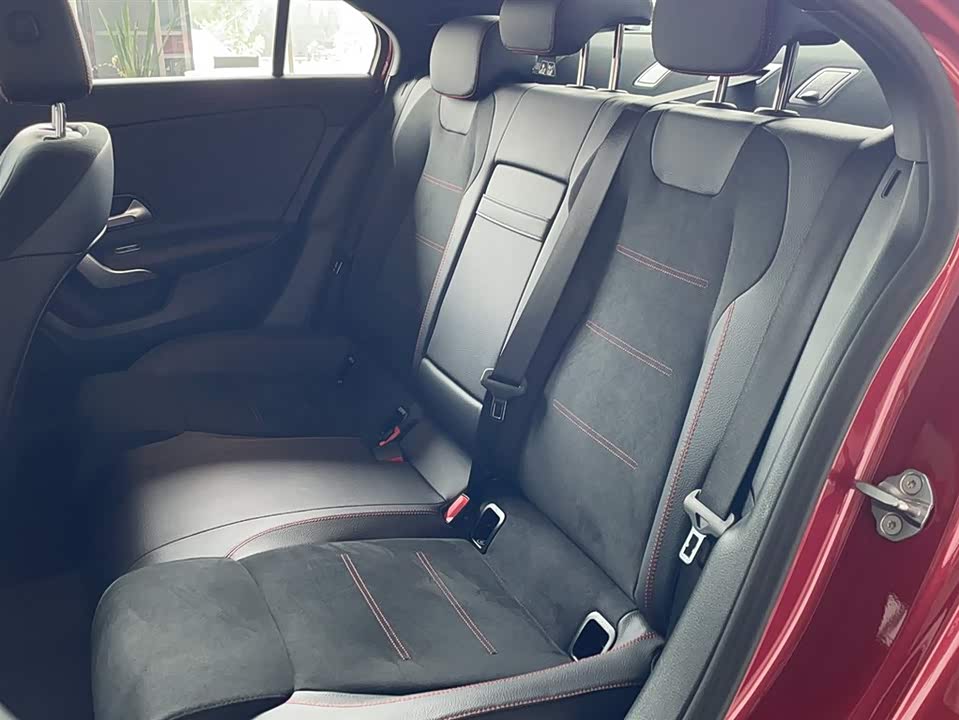 Mercedes-Benz Class A Mercedes-Benz Class A