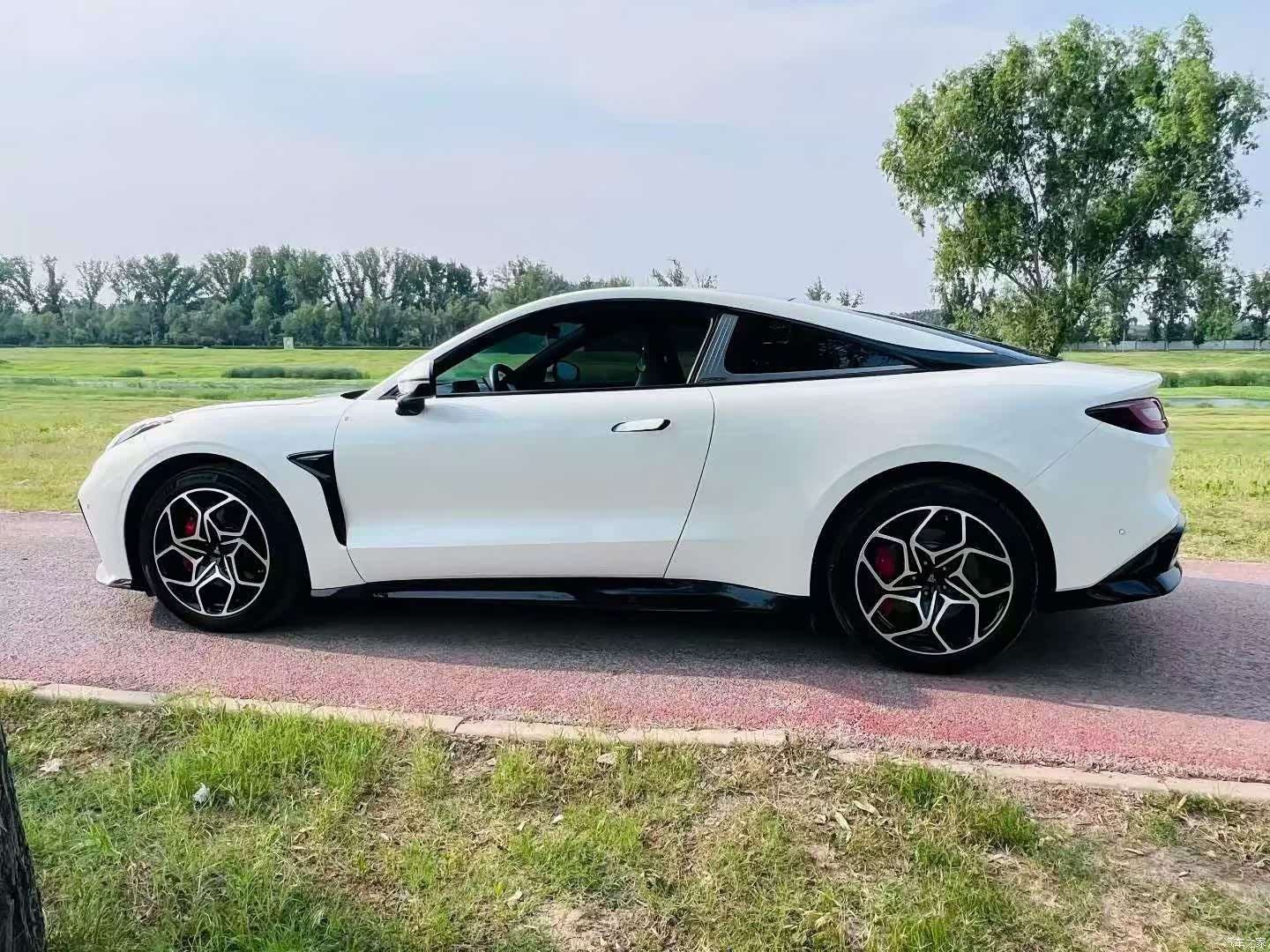 Neta GT, 2023 9