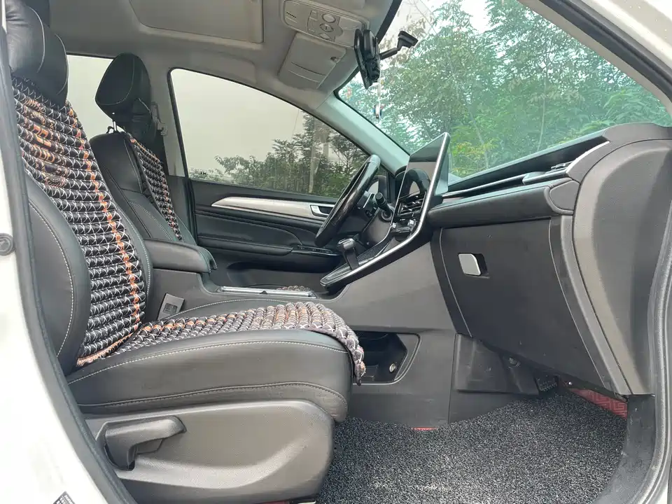 Haval M6 Haval M6