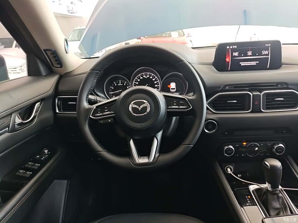 Mazda CX-5, 2019 11
