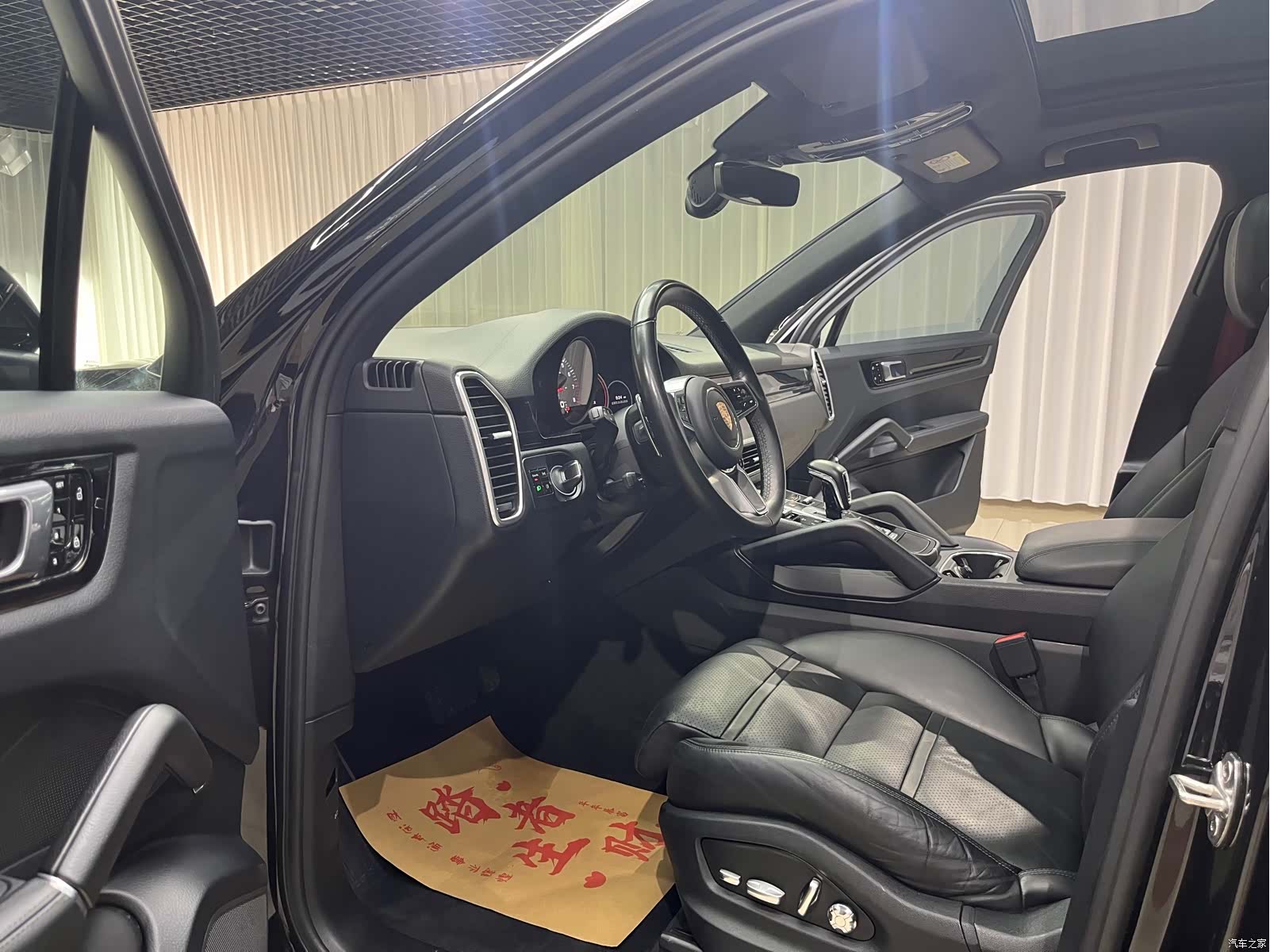 Porsche Cayenne, 2019 10