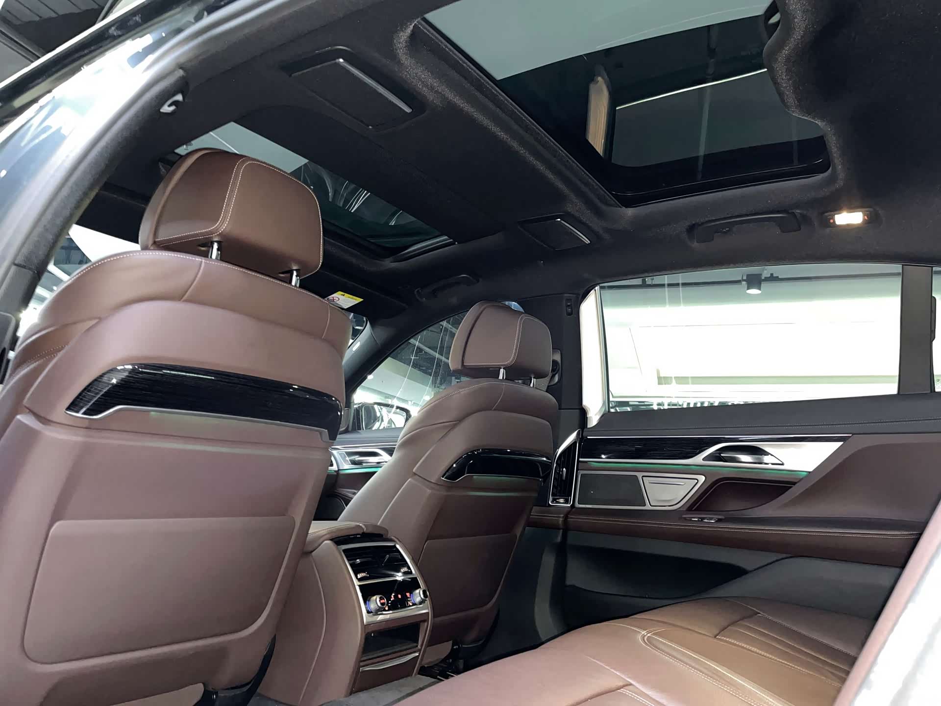 BMW 7 Series, 2019 19