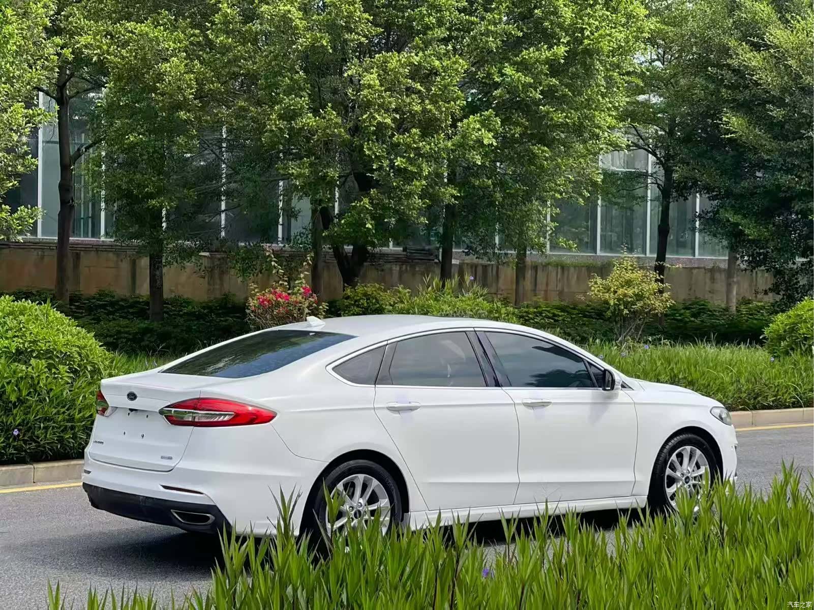 Ford Mondeo, 2019 9
