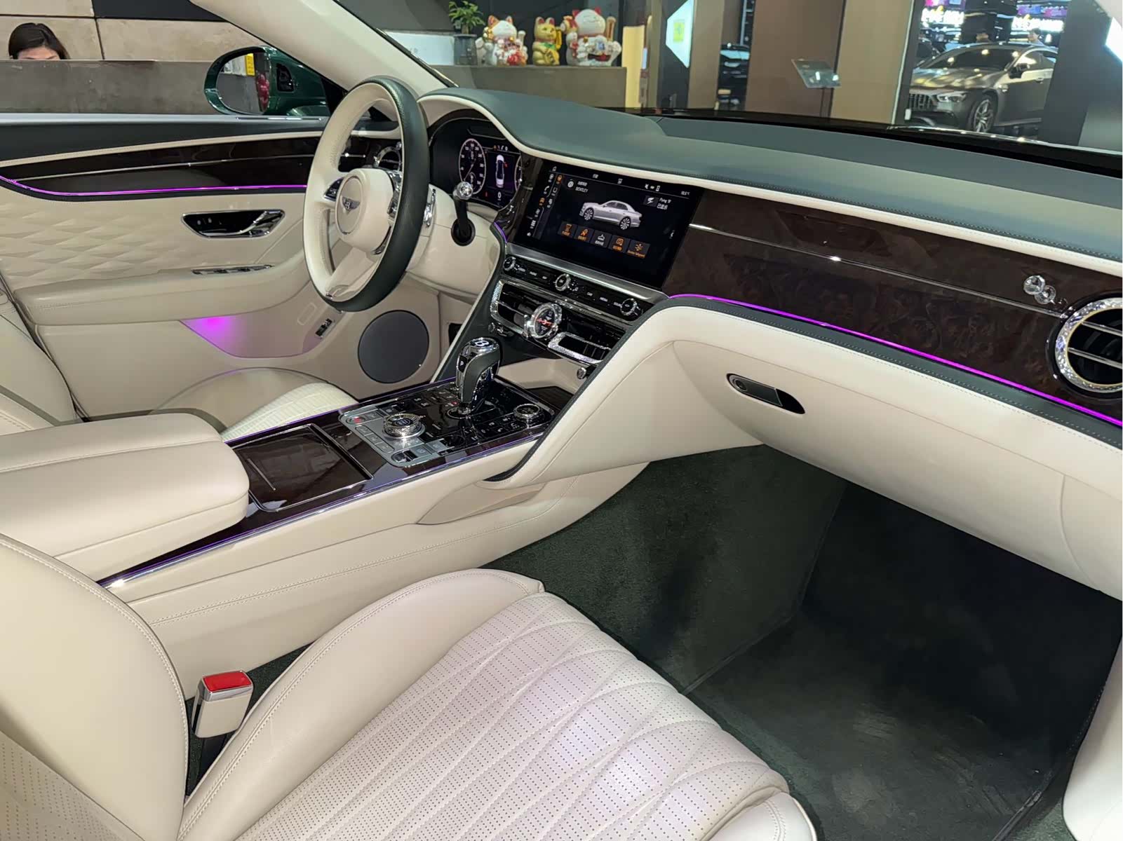 Bentley Flying Spur, 2021 21