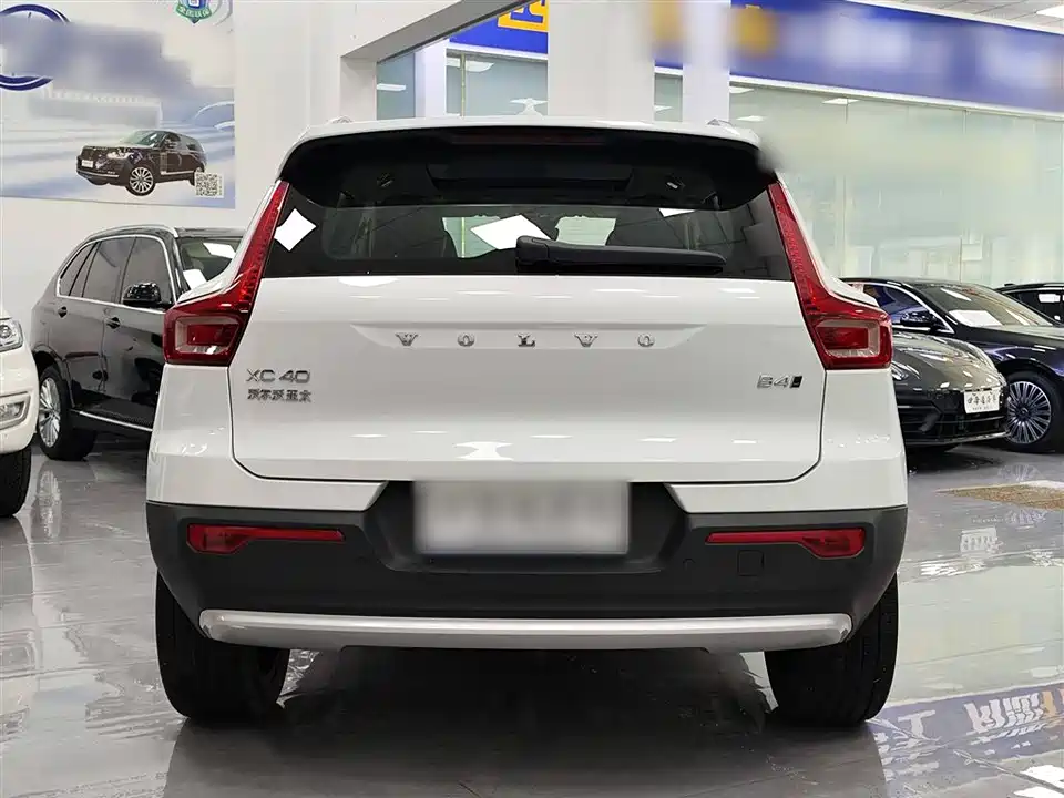 Volvo XC40