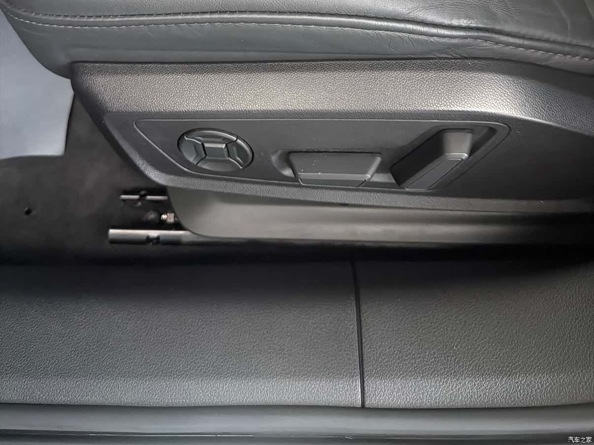 Audi A6L, 2021 10
