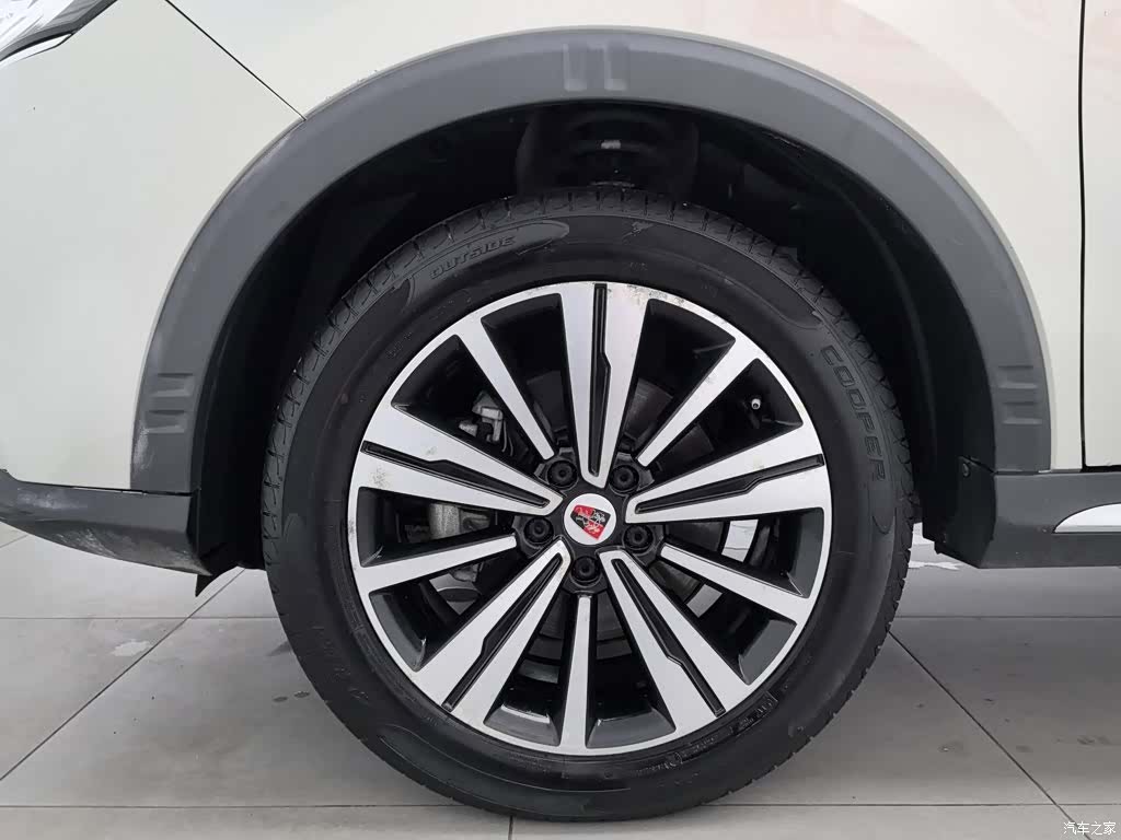 Roewe RX5, 2020 17