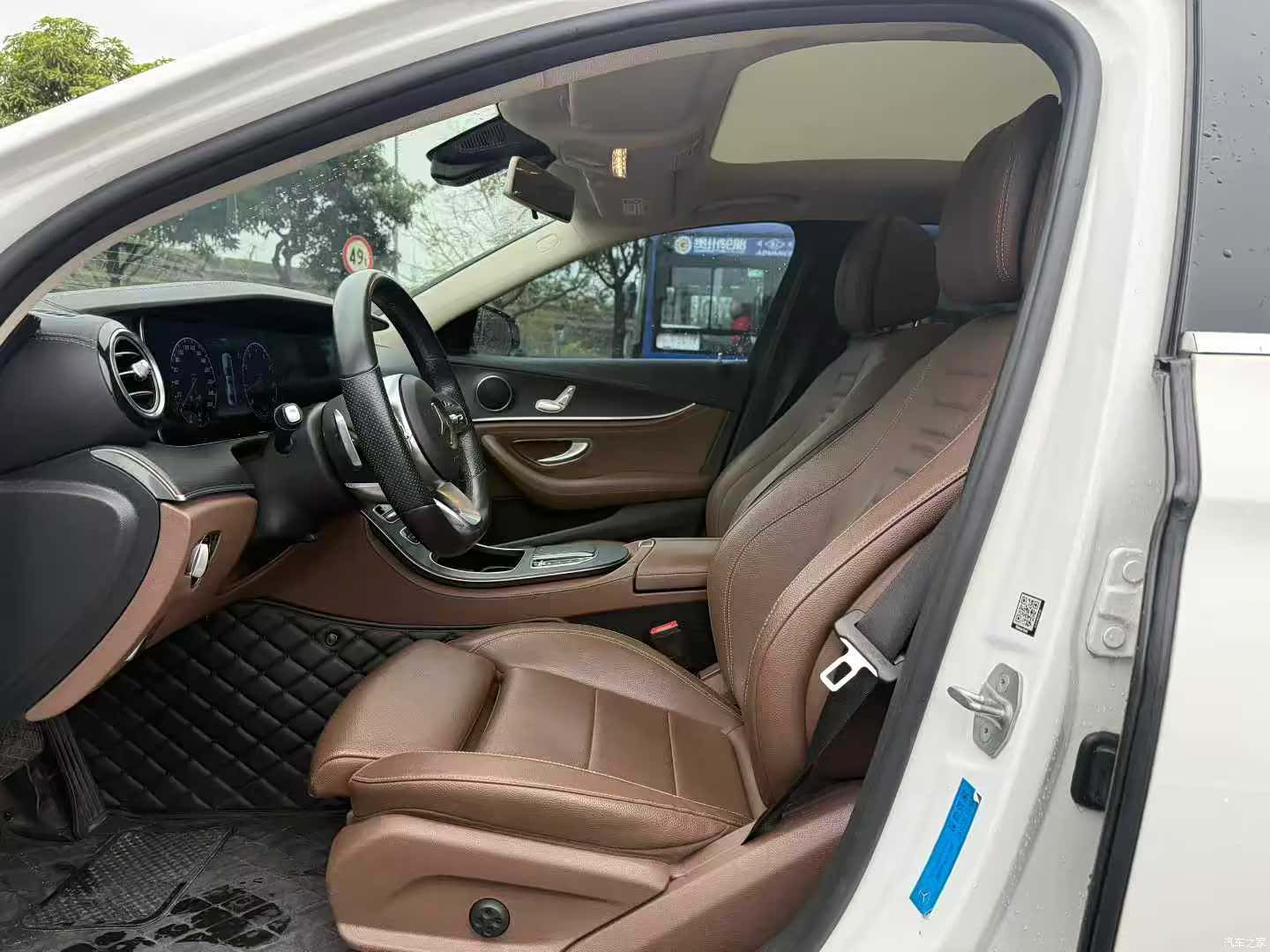 Mercedes-Benz E-Class, 2020 все фото