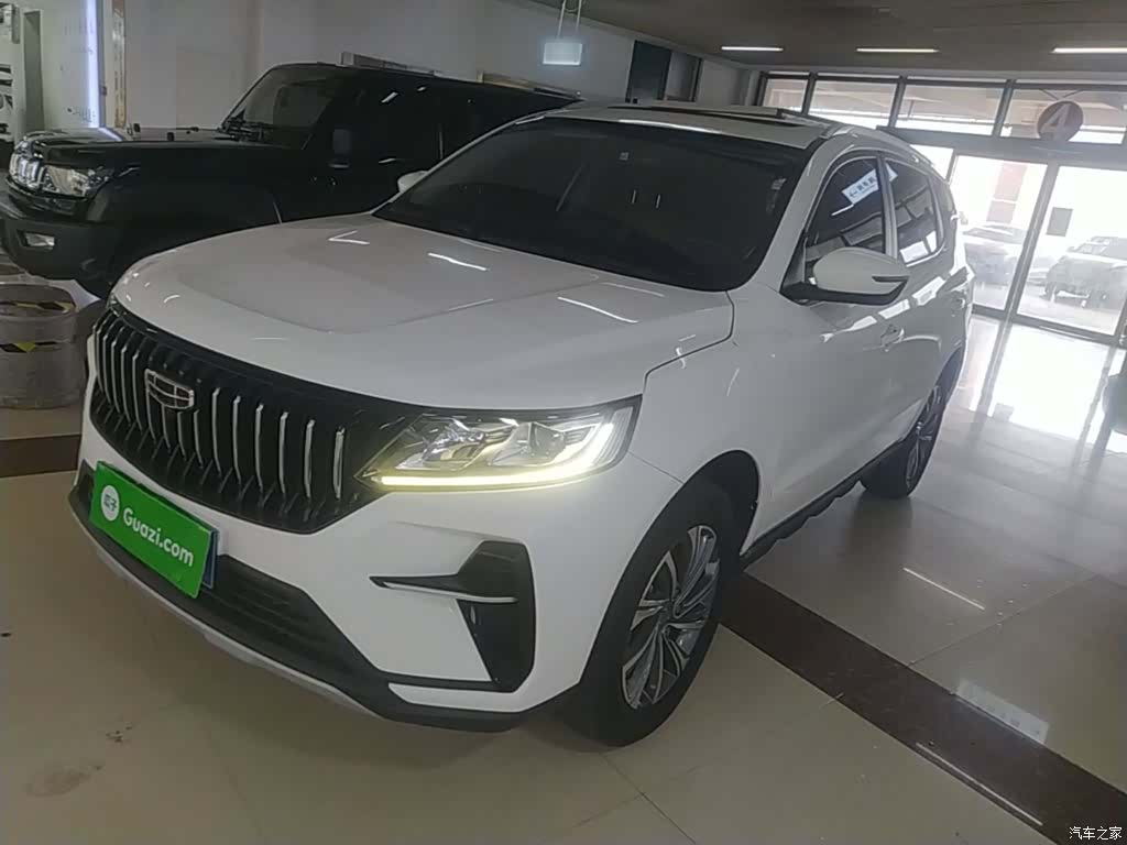 Geely X6, 2021 1