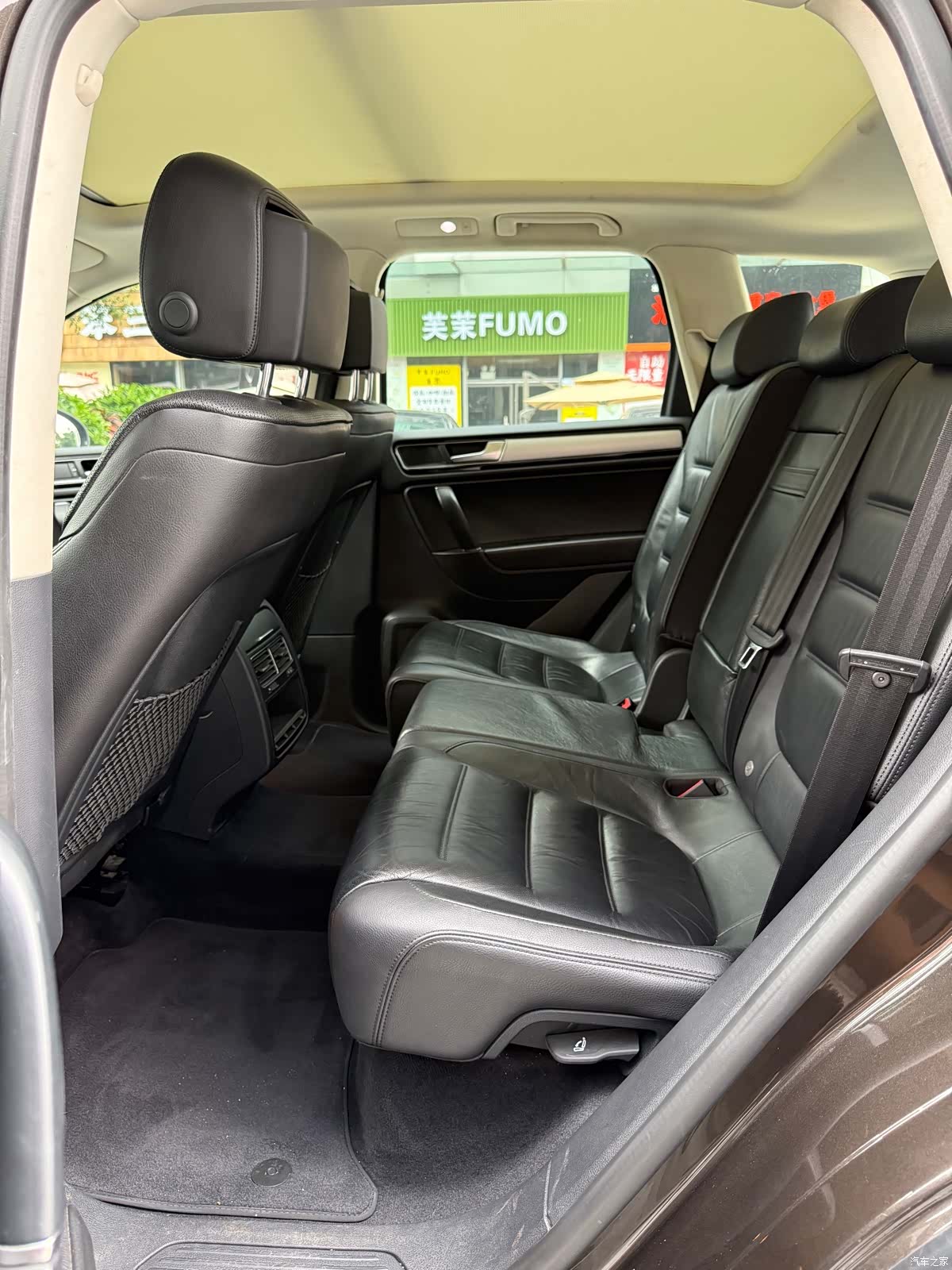 Volkswagen Touareg, 2018 11