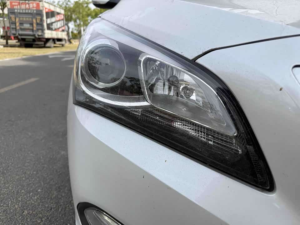 Hyundai Name picture